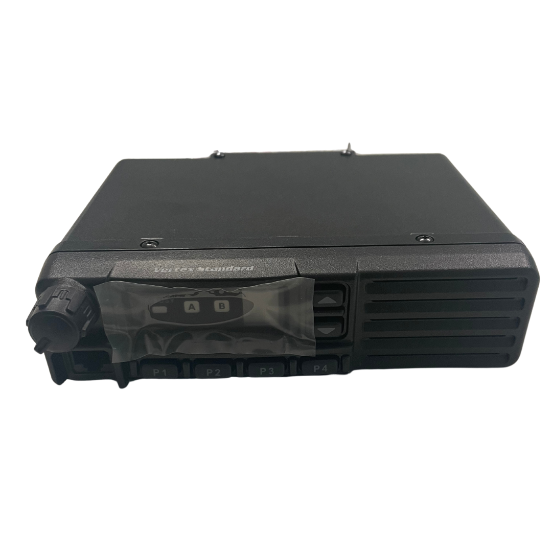 Vertex Standard VX2100 UHF, VX2100 vertex, radio uhf veicolare, radio veicolare, radio vertex standard, Vertex radio, Vertex uhf radio,vertex walkie talkie, vertex standard walkie talkie, ricetrasmittenti motorola professionali, motorola walkie talkie uhf, motorola radio uhf