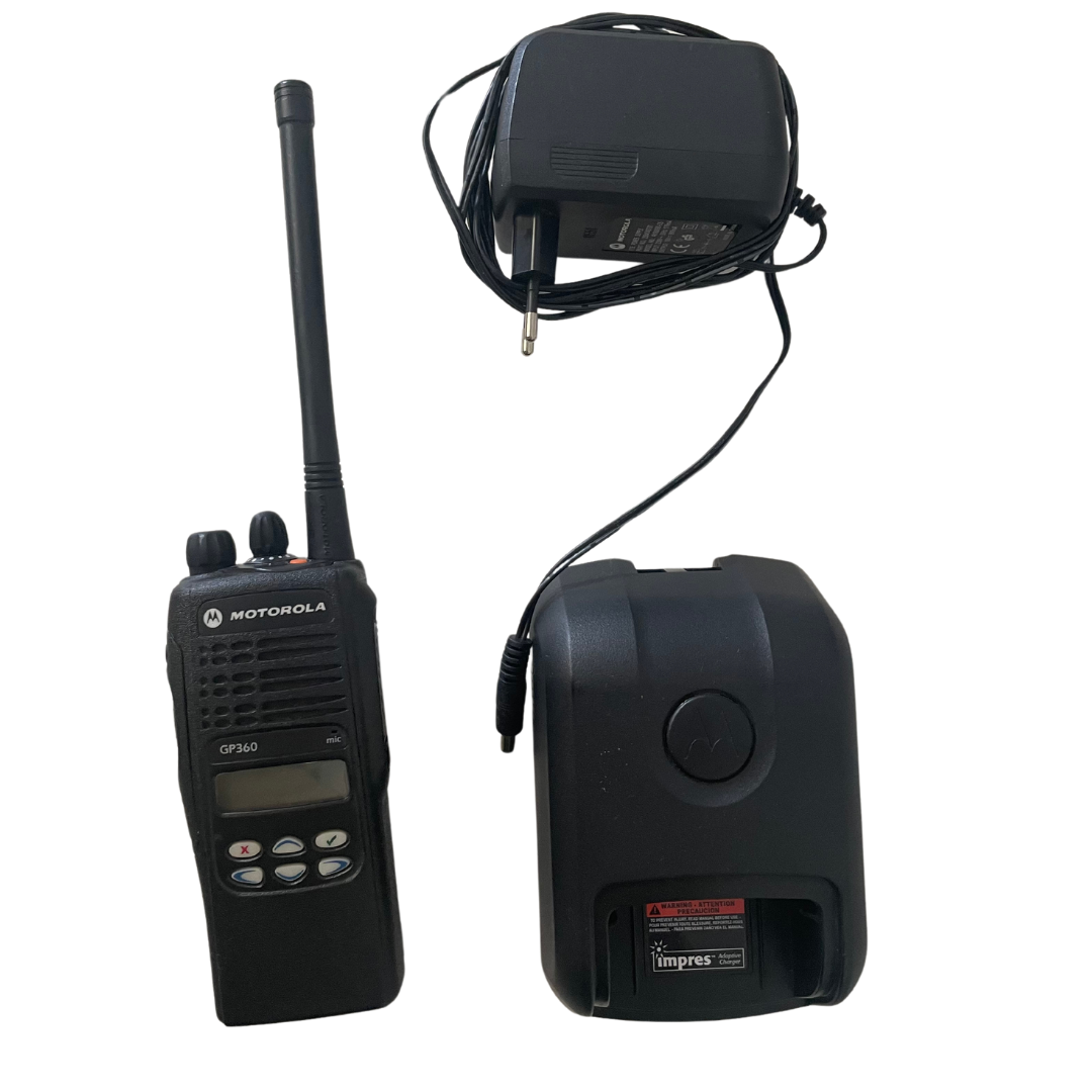 motorola gp360, motorola radio gp360 vhf,Motorola radio usata, walkie talkie usato Motorola, motorola radio, motorola radio vhf, ricetrasmittenti motorola professionali, motorola walkie talkie, motorola walkie talkie