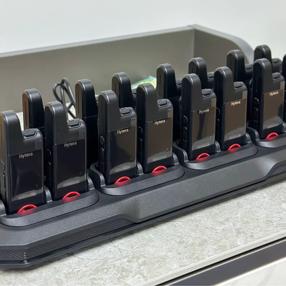 Hytera CM11 Caricabatterie multi-unità a 16 posti per S1 Mini